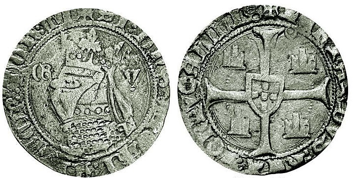 Tipo 5. Barbuda con busto de rey con celada